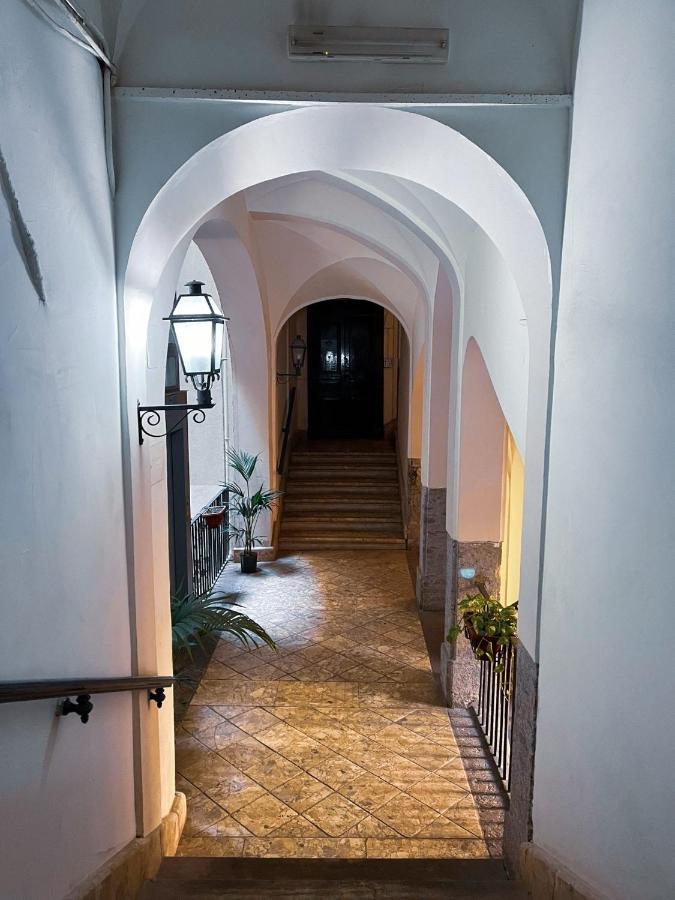 شقة Chez Marie Napoli المظهر الخارجي الصورة